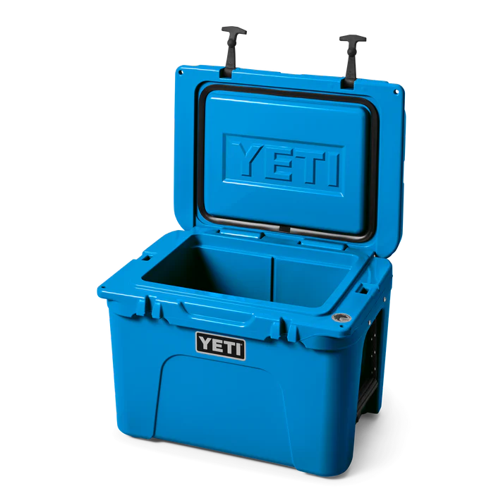 TUNDRA® 35 HARD COOLER BIG WAVE BLUE