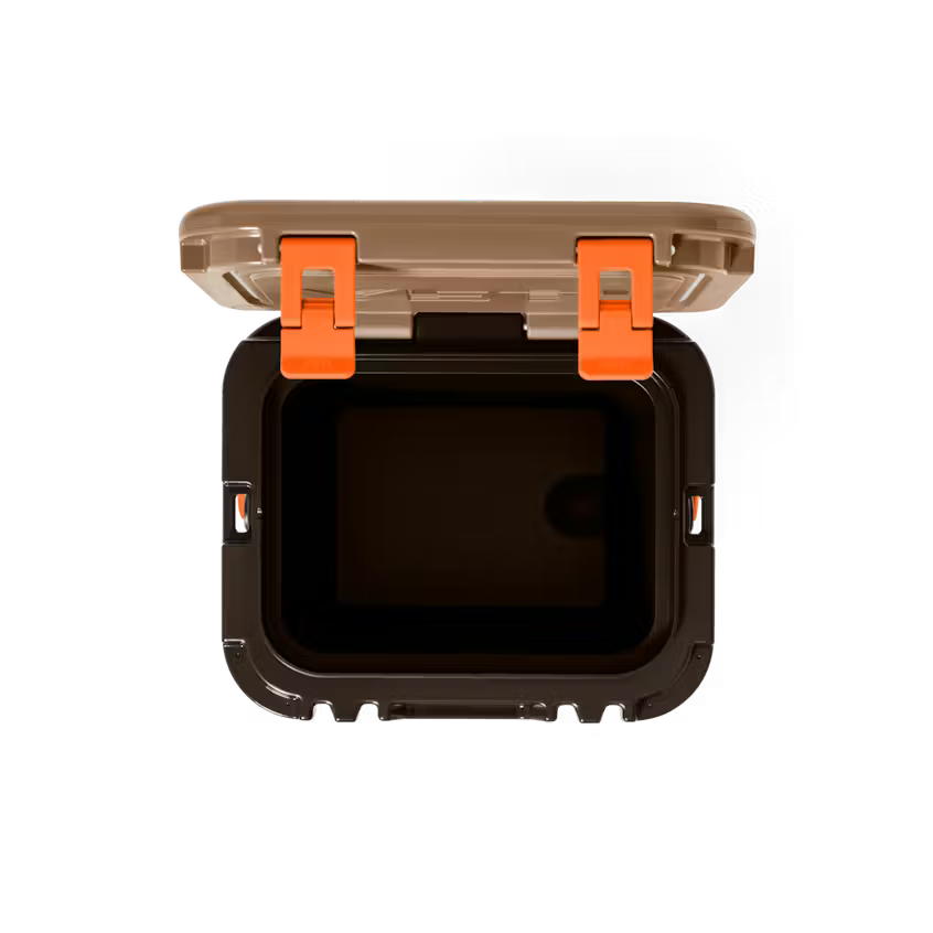 ROADIE® 24 HARD COOLER WETLANDS CAMO