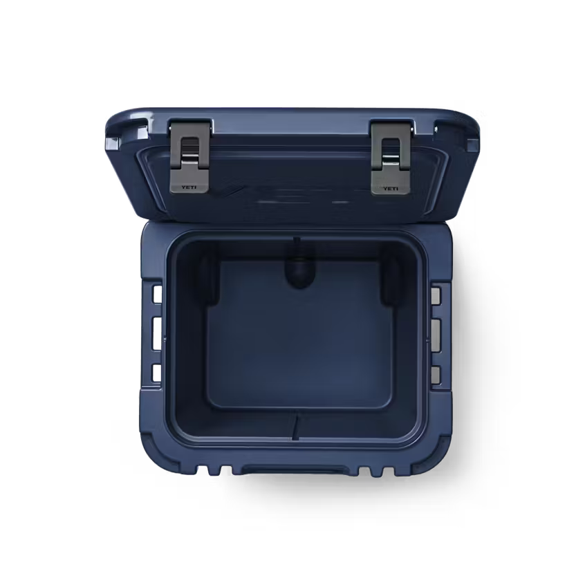 ROADIE® 48 WHEELED COOLER AZUL MARINO