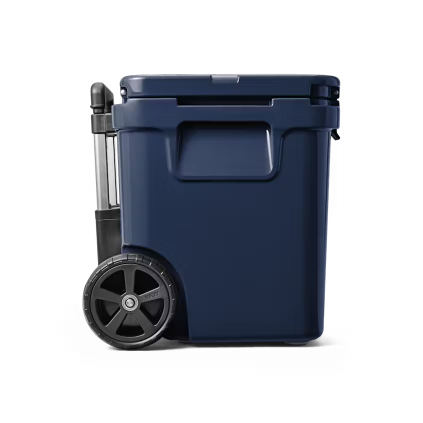 ROADIE® 48 WHEELED COOLER AZUL MARINO