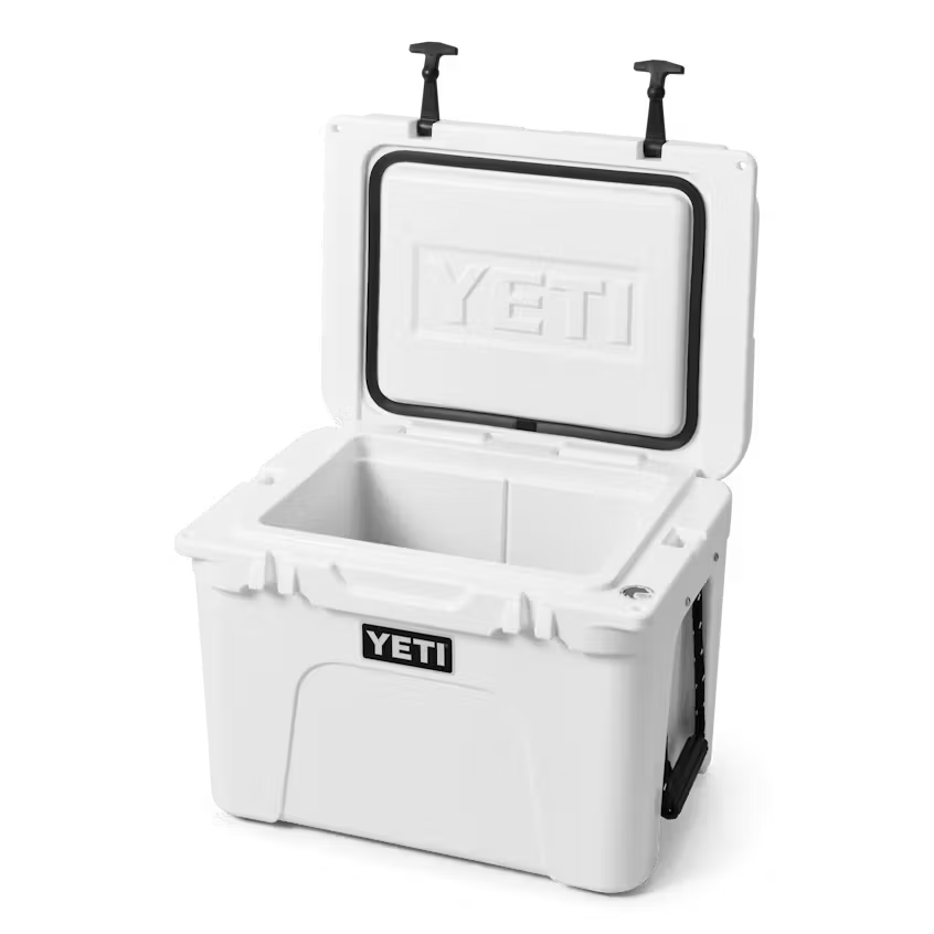 TUNDRA® 35 HARD COOLER BLANCO