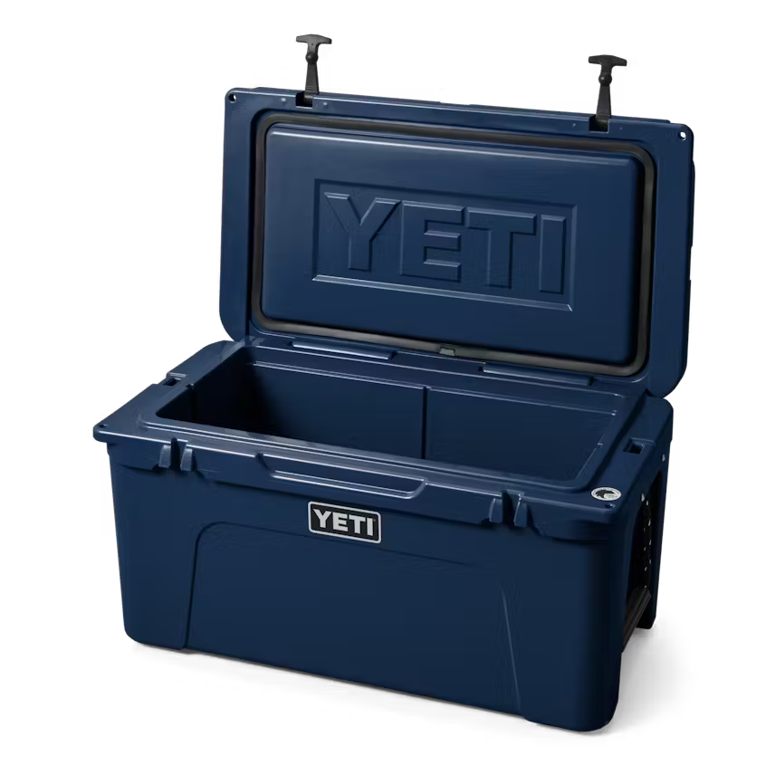 TUNDRA® 65 HARD COOLER AZUL MARINO