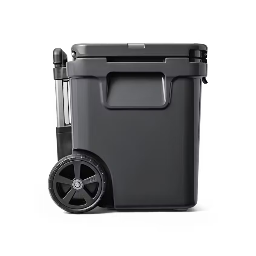 ROADIE® 48 WHEELED COOLER CHARCOAL | Yeti Market