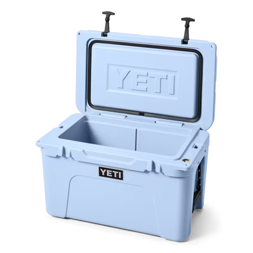 TUNDRA® 45 HARD COOLER BIG SKY BLUE