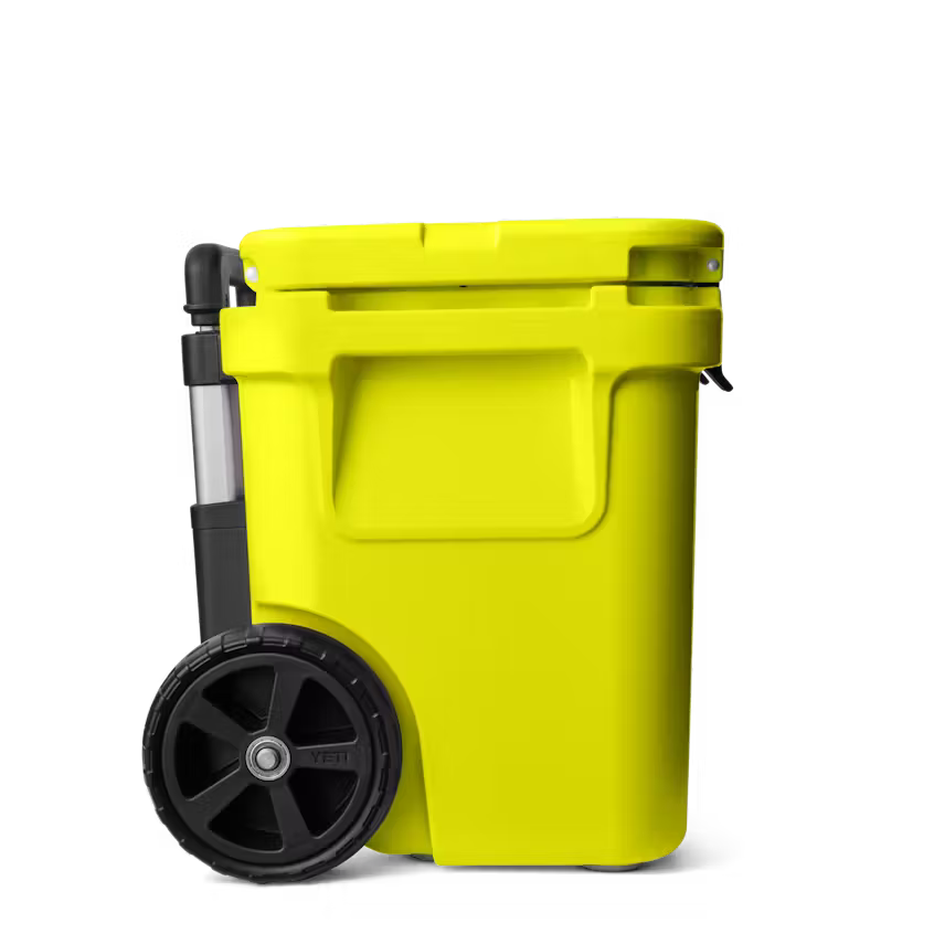 ROADIE® 32 WHEELED COOLER FIREFLY YELLOW