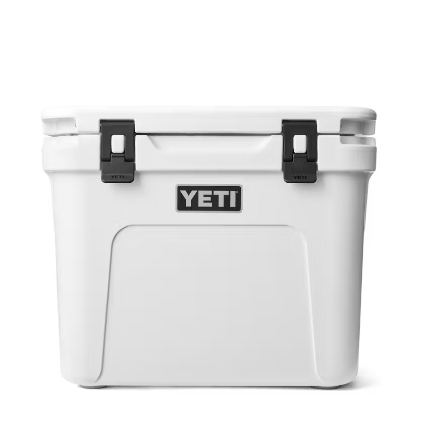 ROADIE® 32 WHEELED COOLER BLANCO