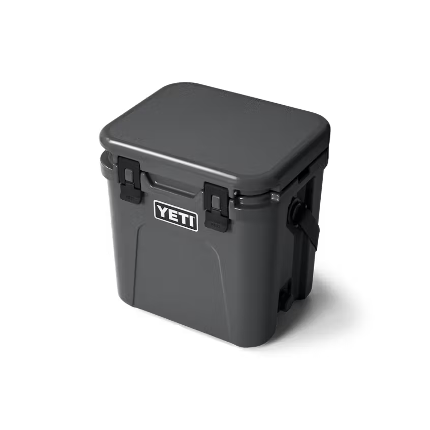 ROADIE® 24 HARD COOLER CHARCOAL