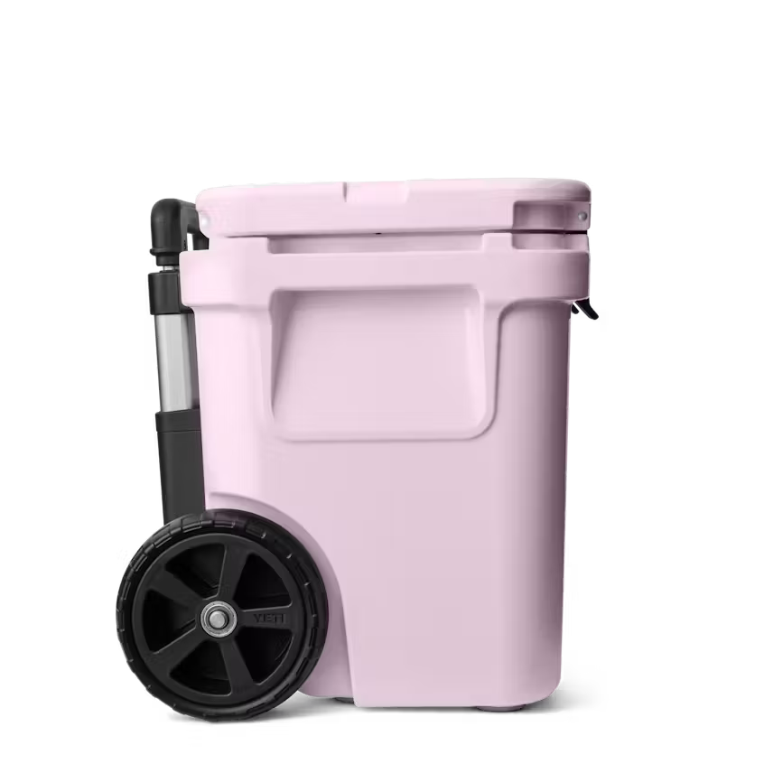 ROADIE® 32 WHEELED COOLER CHERRY BLOSSOM