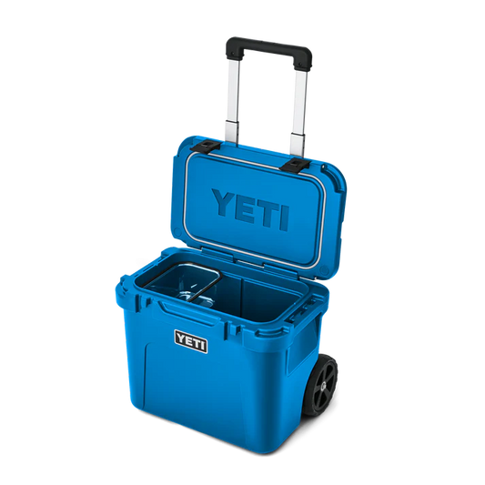 ROADIE® 32 WHEELED COOLER BIG WAVE BLUE | Yeti Market
