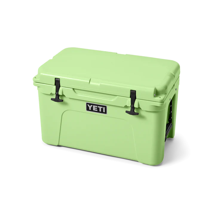 TUNDRA® 45 HARD COOLER KEY LIME