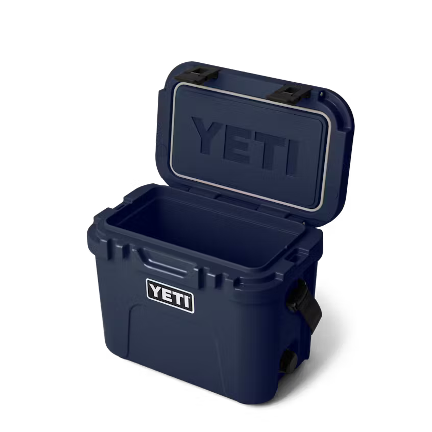 ROADIE® 15 HARD COOLER AZUL MARINO