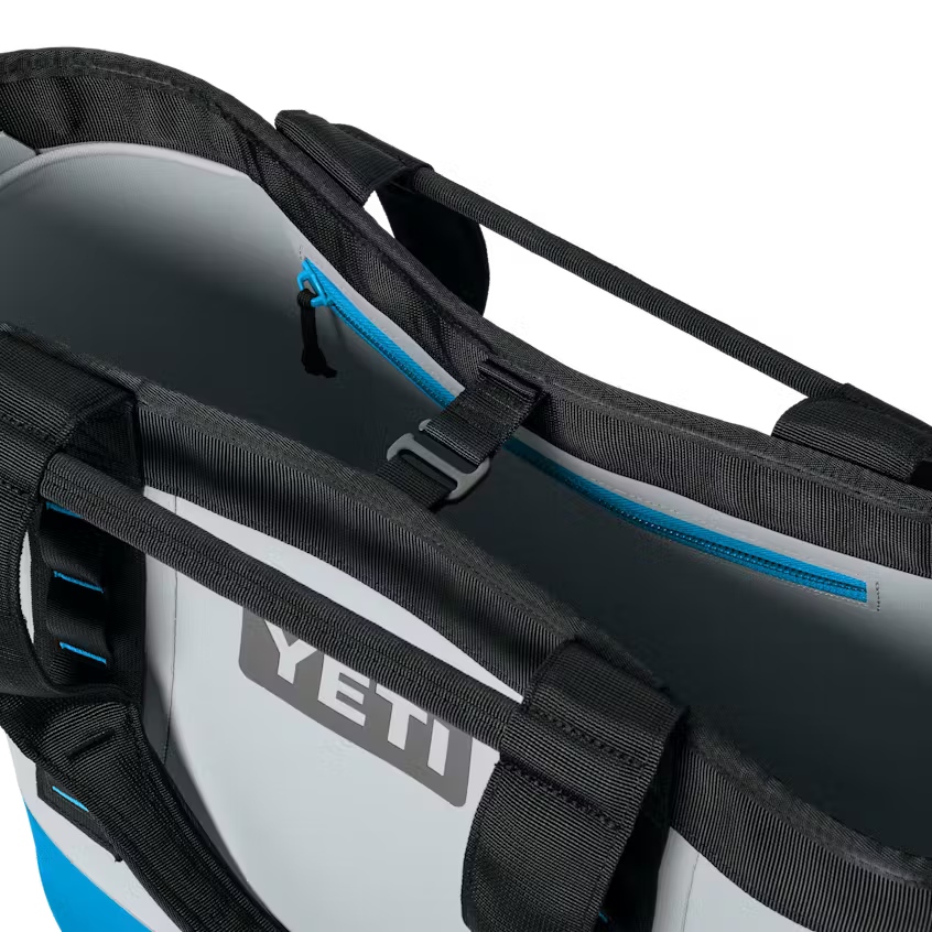 YETI CAMINO 35 CARRYALL TOTE BAG - FOG GRAY/BLUE