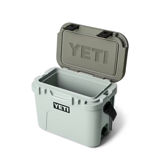 YETI ROADIE 15 HARD COOLER RIGDELINE | Yeti Market