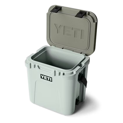 YETI ROADIE 24 HARD COOLER RIGDELINE | Yeti Market