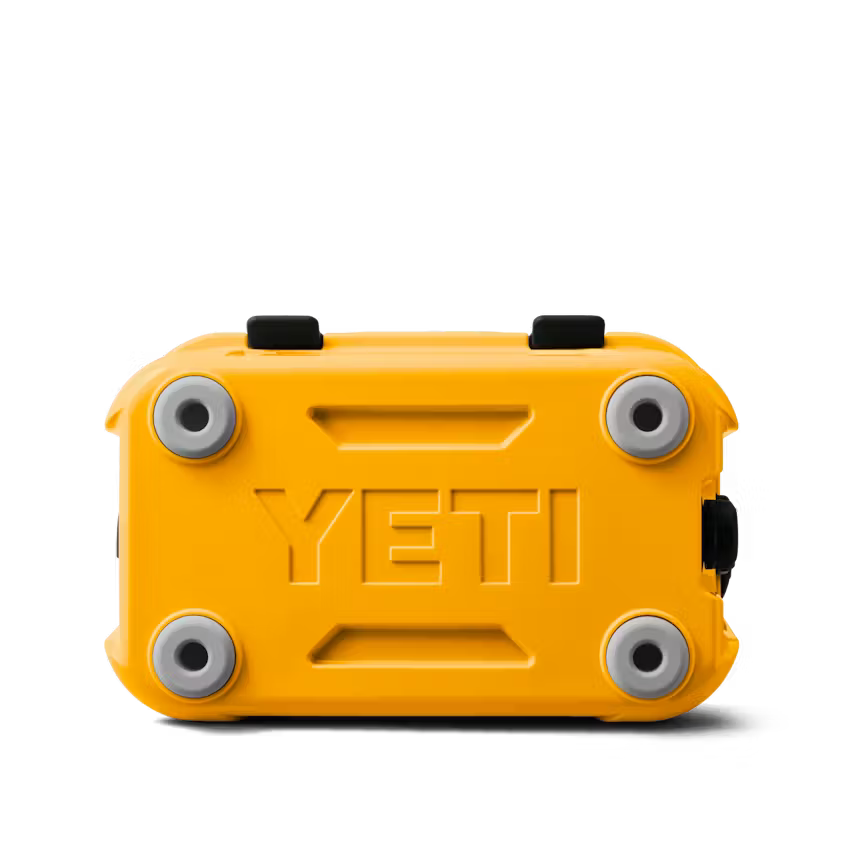 ROADIE® 15 HARD COOLER ALPINE YELLOW