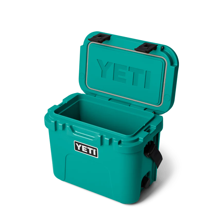 ROADIE® 15 HARD COOLER AQUIFER BLUE | Yeti Market