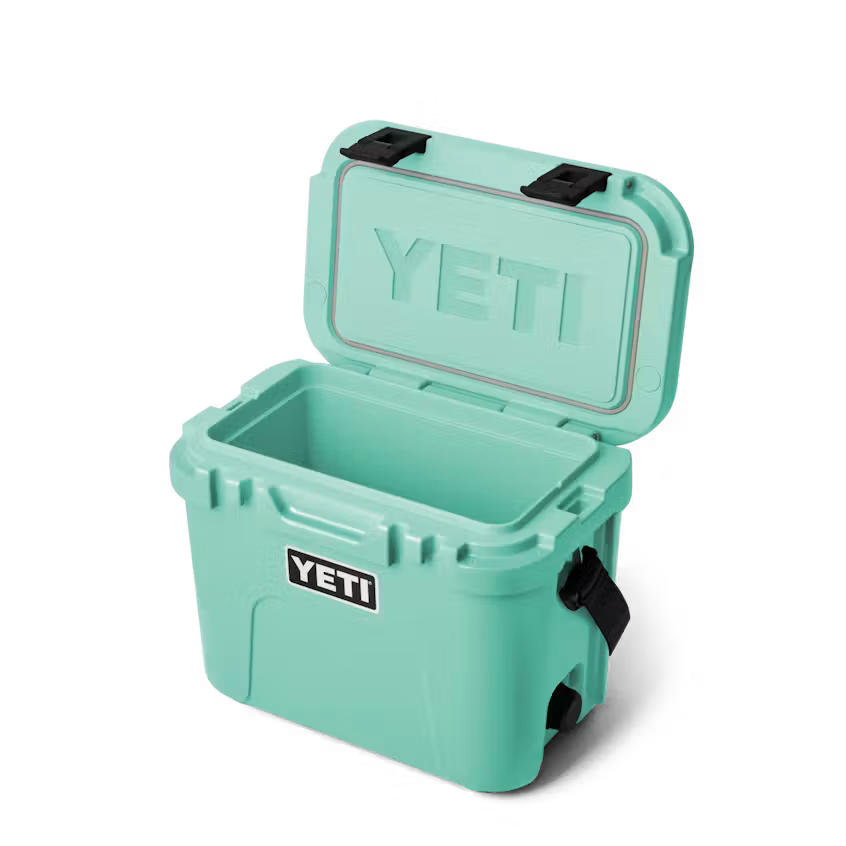 HIELERA RIGIDA YETI ROADIE 15 HARD COOLER SEAFOAM | Yeti Market