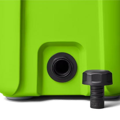 ROADIE® 15 HARD COOLER VENOM | Yeti Market