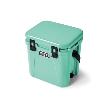 ROADIE 24 HARD COOLER SEAFOAM | Yeti Market