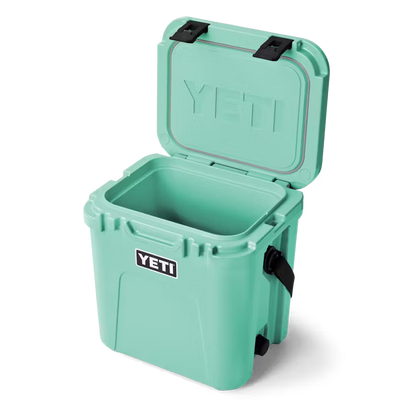 ROADIE 24 HARD COOLER SEAFOAM | Yeti Market