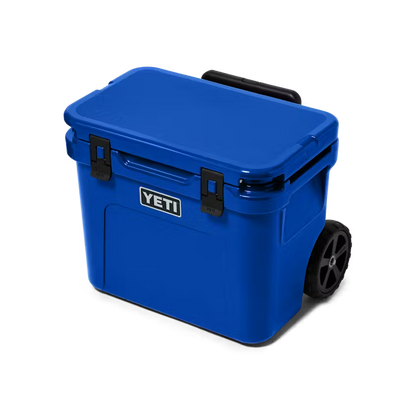 YETI ROADIE 32 WHEELED COOLER ROYAL BLUE | Yeti Market
