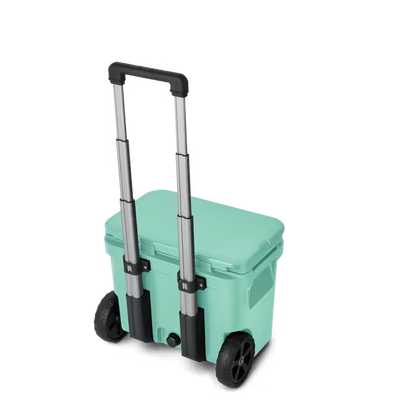 HIELERA RIGIDA YETI ROADIE 32 WHEELED COOLER SEAFOAM | Yeti Market