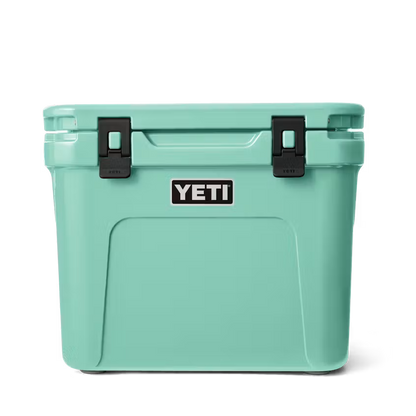 HIELERA RIGIDA YETI ROADIE 32 WHEELED COOLER SEAFOAM | Yeti Market