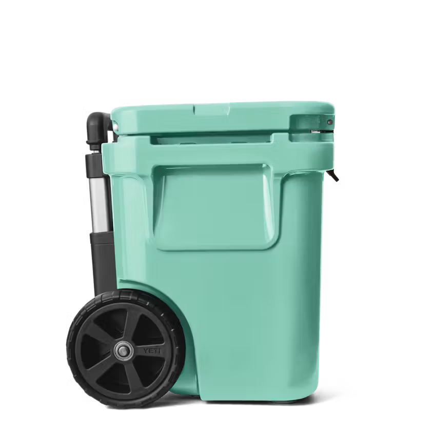 HIELERA RIGIDA YETI ROADIE 32 WHEELED COOLER - SEAFOAM