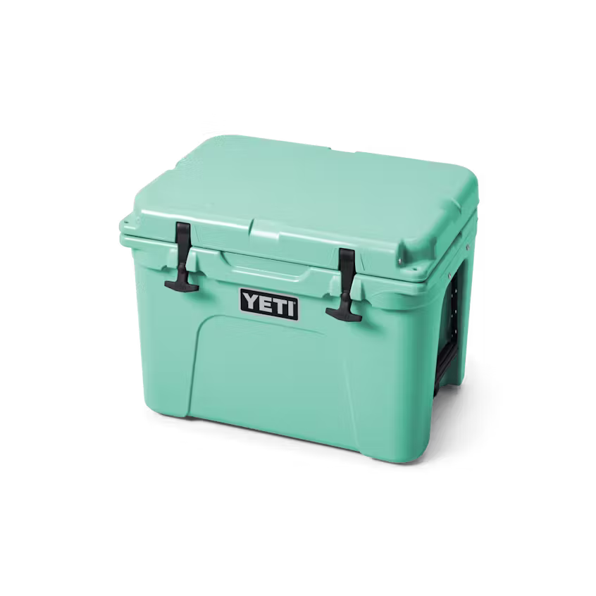 HIELERA RIGIDA YETI TUNDRA 35 HARD COOLER - SEAFOAM