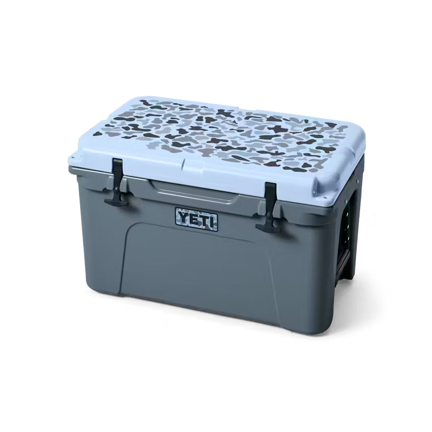 TUNDRA® 45 HARD COOLER BLUE CAMO | Yeti Market