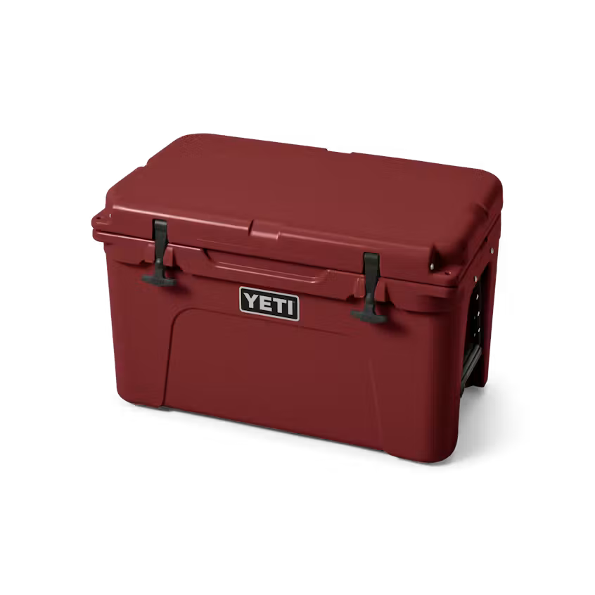 HIELERA RIGIDA YETI TUNDRA 45 HARD COOLER STAG RED | Yeti Market