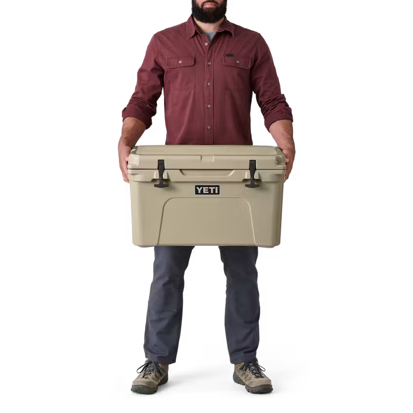 HIELERA RIGIDA YETI TUNDRA 45 HARD COOLER OLIVE | Yeti Market