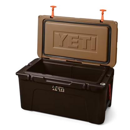 HIELERA RIGIDA YETI TUNDRA 65 HARD COOLER WETLANDS CAMO | Yeti Market