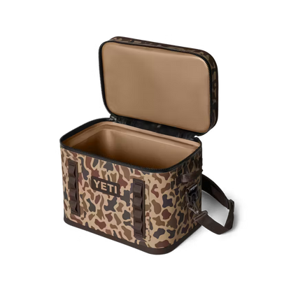 HOPPER FLIP® 18 SOFT COOLER WETLANDS CAMO