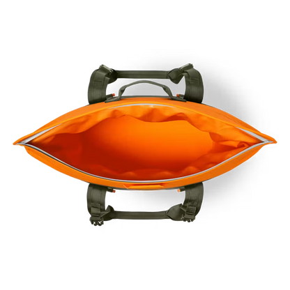 HIELERA SUAVE YETI HOPPER M30 SOFT BACKPACK COOLER OLIVE/KING CRAB ORANGE | Yeti Marke