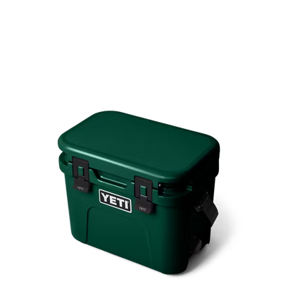 ROADIE® 15 HARD COOLER BLACK FOREST GREEN