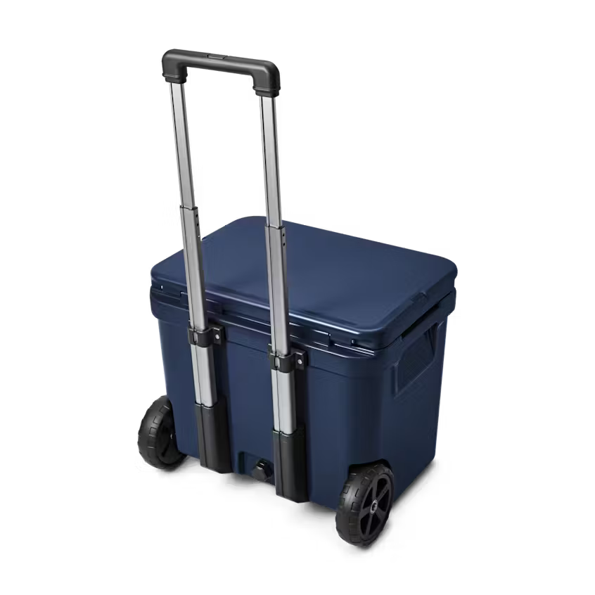 ROADIE® 60 WHEELED COOLER AZUL MARINO