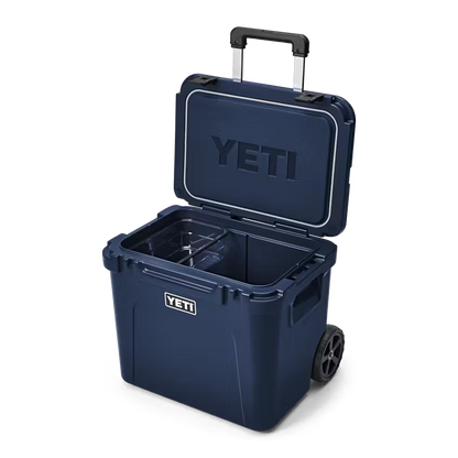 ROADIE® 60 WHEELED COOLER AZUL MARINO