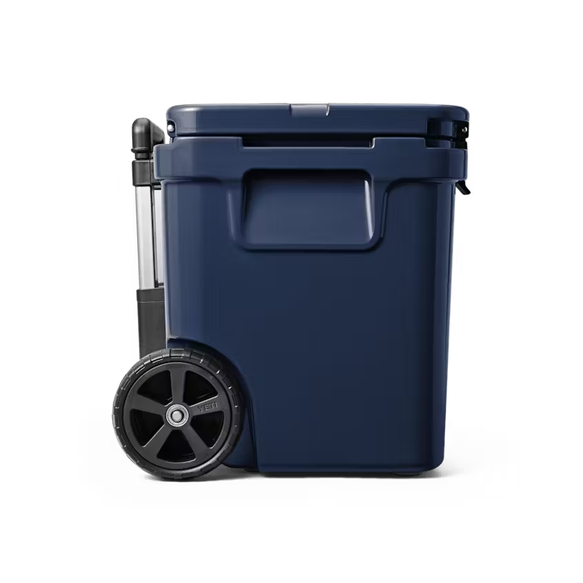 ROADIE® 60 WHEELED COOLER AZUL MARINO