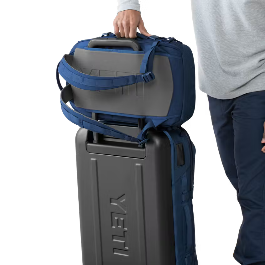 CROSSROADS® 35L BACKPACK - AZUL MARINO