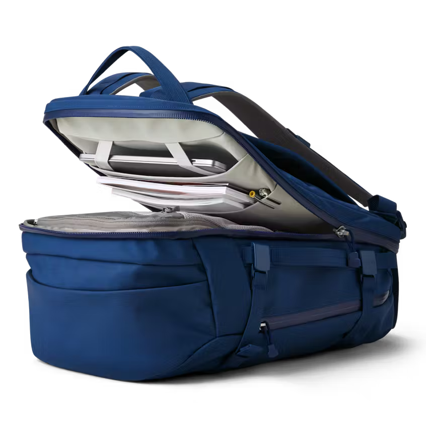 CROSSROADS® 35L BACKPACK - AZUL MARINO