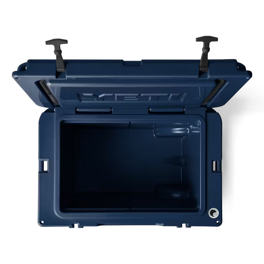 TUNDRA® HAUL WHEELED COOLER NAVY | Yeti Market