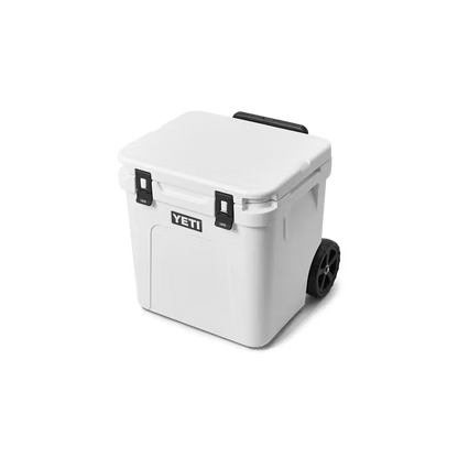 ROADIE® 48 WHEELED COOLER BLANCO