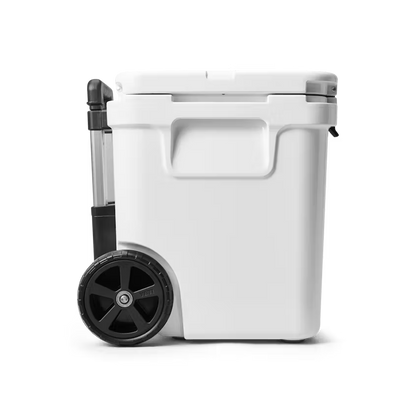 ROADIE® 60 WHEELED COOLER BLANCO | Yeti Market