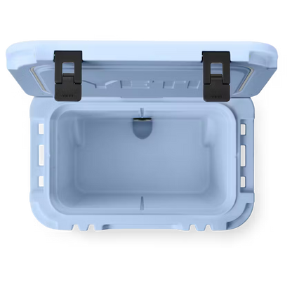 ROADIE® 32 WHEELED COOLER BIG SKY BLUE