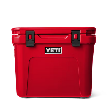 ROADIE® 32 WHEELED COOLER RESCUE RED