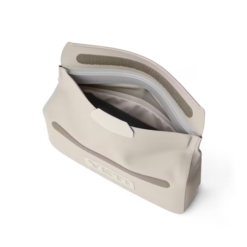 YETI SIDEKICK DRY® 3L GEAR CASE - CAPE TAUPE