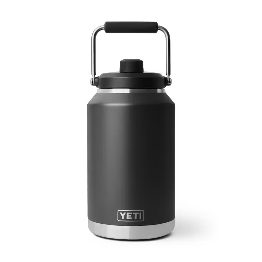 RAMBLER® ONE GALLON WATER JUG NEGRO | Yeti Market