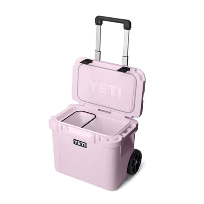 ROADIE® 32 WHEELED COOLER CHERRY BLOSSOM