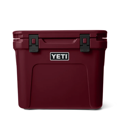 ROADIE® 32 WHEELED COOLER WILD VINE RED